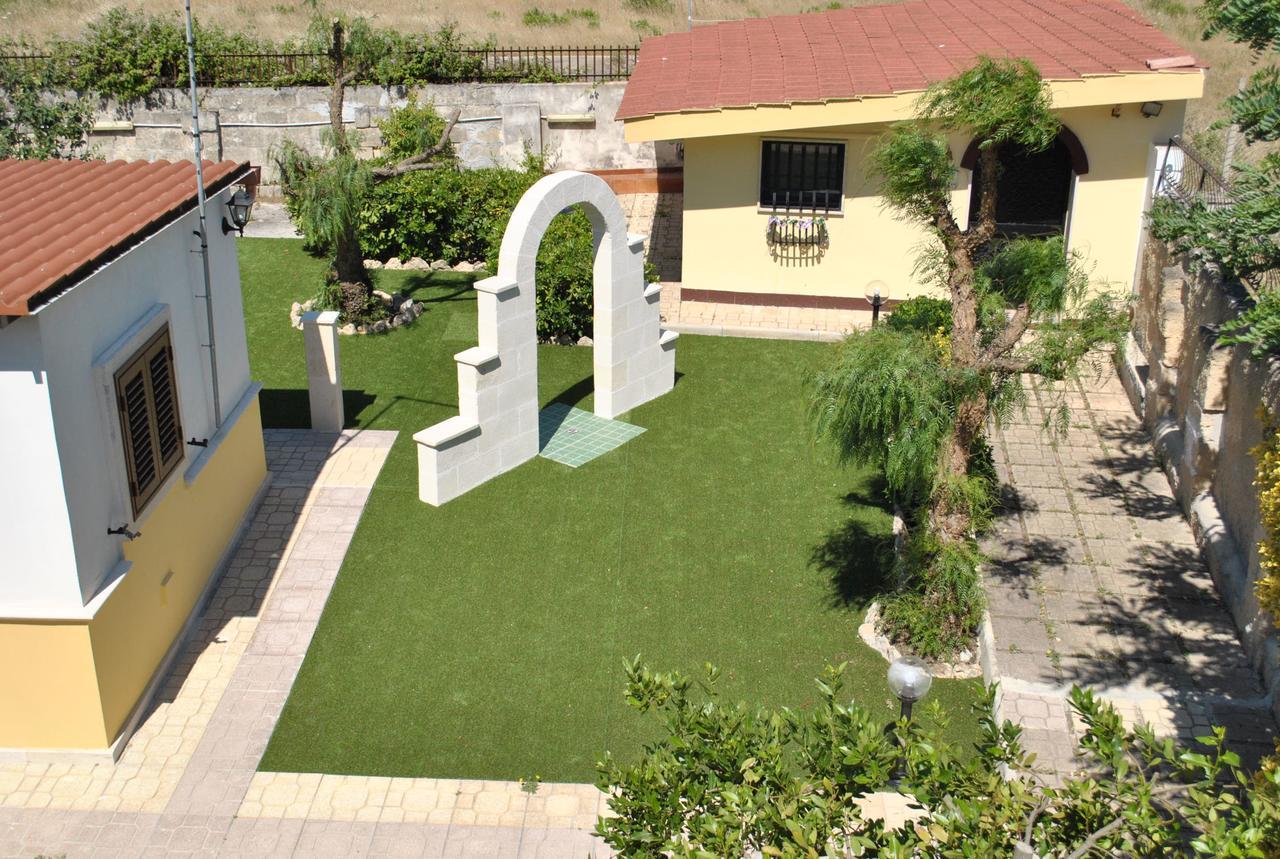 B&B Ginevra Pulsano Exterior foto